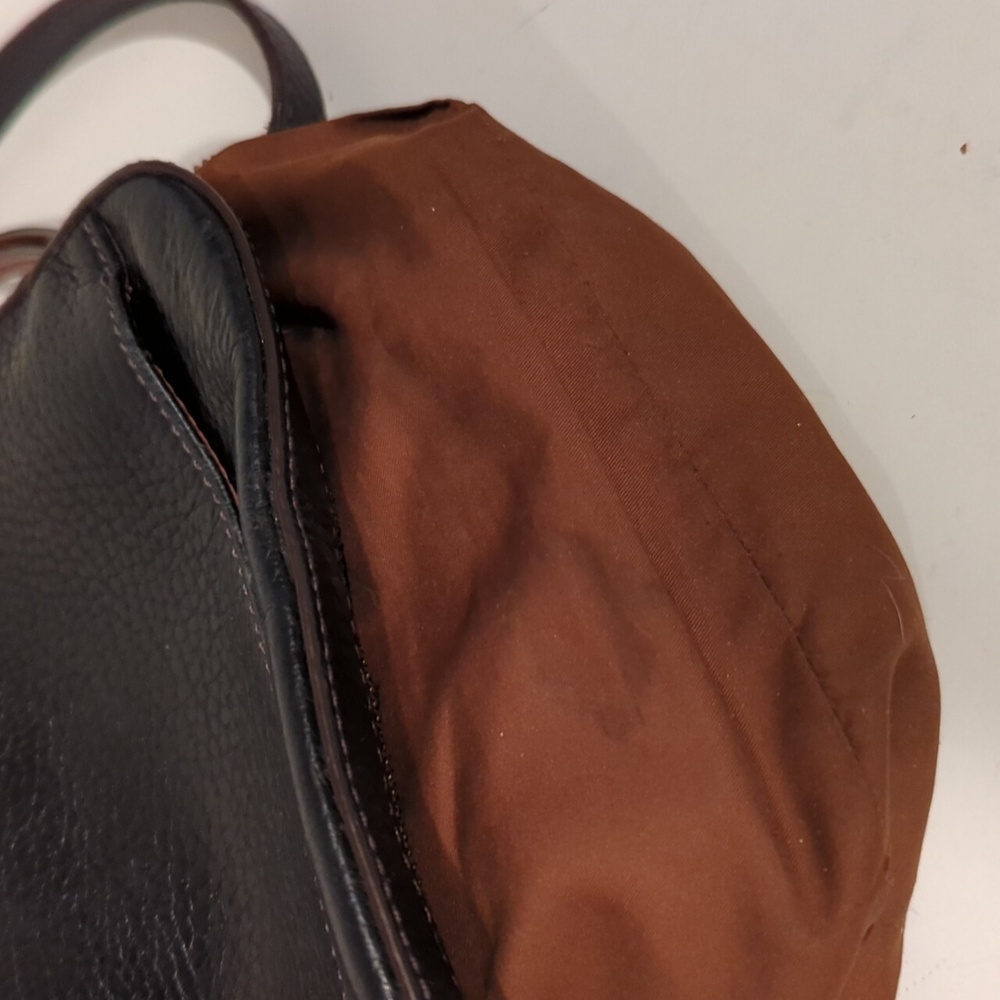 Fossil Gemma Pebbled Leather Crossbody Camera Bag In Black - Picture 11 of 14